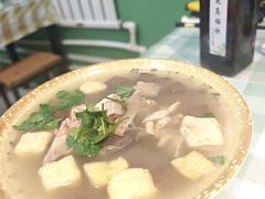 -苓记南京鸭血粉丝.皮肚面(县东巷店)