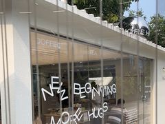 -HUGS coffee(东区店)