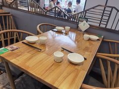 靠窗位-传奇霸王兔