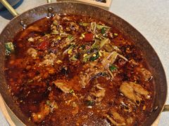 -有红鸡毛店·川菜(建设路店)