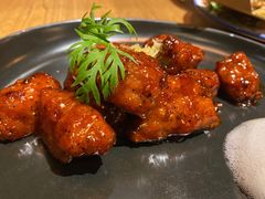 红酒泡沫牛仔粒-荟廷·晶萃(陆家嘴尚悦湾店)