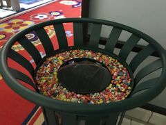 -喜鹊愉家酒店(郑州曼哈顿博览中心地铁站店)