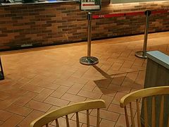 -肯德基(虹桥机场T2北指廊精选外卖点店)