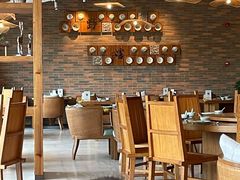 大堂-芳草地度假酒店·野炉中餐厅