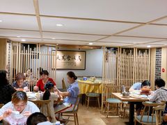 -董厨煨汤馆(车站路店)