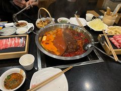 -百年川椒重庆老火锅(光谷店)