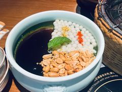 -吃饭皇帝大土家民族菜(荟聚店)