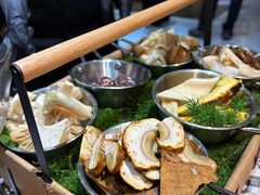 -一朵菌·野生菌探索家火锅(南亚店)