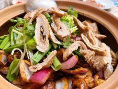-胡须佬鸡煲四季火锅店(石厦西村直营店)