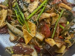 -王府井百货(中州中路店)