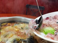 酸萝卜鱼火锅-大理.老字号渝记酸萝卜乌鱼(古城总店)