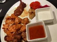 -Efes Turkish & Mediterranean Cuisine 艾菲斯餐厅(陆家嘴店)