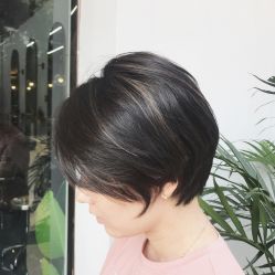 -茶发Salon·烫发染发理发