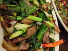 -江湖黑大兔(杨家坪店)