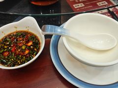 -老来福·非遗酸汤兔(凯旋路店)