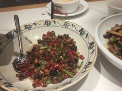 -饭橘汉江码头·乡野土菜馆(静安路店)