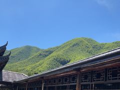 -安吉龙王山峡谷漂流
