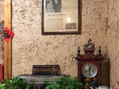 -闯关东东北农家菜(崂山石老人店)