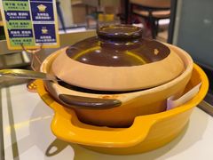 -润园四季椰子鸡火锅(卓越INTOWN店)