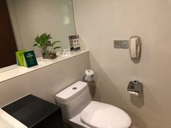 -上海浦东假日酒店