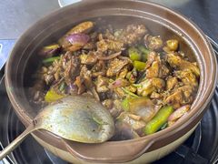 -胡须佬鸡煲四季火锅店(石厦西村直营店)