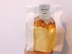 香枕蛋糕-罗森尼娜(德思勤店)