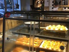 面包甜点陈列柜-罗莎蛋糕Rosa bread(四方坪店)