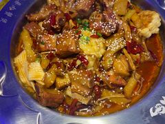 -徐记小怪兽肉蟹煲店(哈西万达金街店)