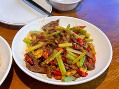 小炒黃牛肉-外婆烧.老杭帮菜(庆春店)