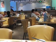 大堂-林辉家宴·本地家常菜·头牌清远鸡(先锋店)