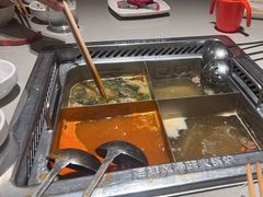-海底捞火锅(高新万达店)