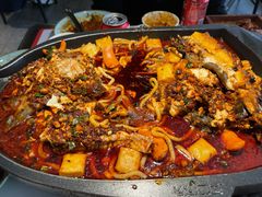 -江边城外烤全鱼(世茂广场店)