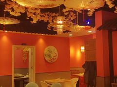 -老街烧烤大排档·地道湖北菜·龙虾馆(汉口火车站店)