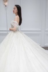 -MANLI BRIDAL婚纱