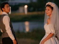 点击看大图 -挪娅婚纱摄影皇家会所