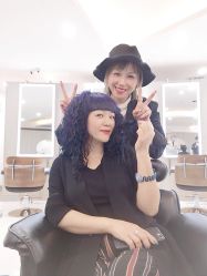 点击看大图 -八佰伴8008星级形象店