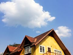 -黄色小屋