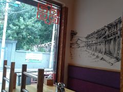 -袁记串串香(北国店)