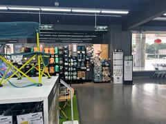 -迪卡侬(越秀公园店)