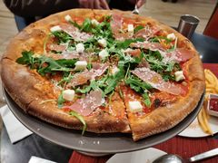 -WOLFGANG PUCK KITCHEN & BAR(迪士尼小镇店)