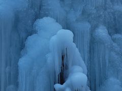 -大平台龙居瀑布旅游区