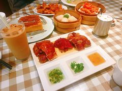 -新大咀港式茶餐厅(宝山万达店)