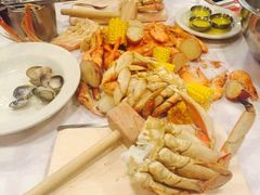 -The Crab Pot Seattle