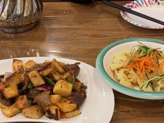 -清真·玛丽亚新疆菜主题餐厅(浙江中路店)