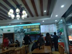 大堂-青石桥老瓦房肥肠粉总店(青石桥总店)