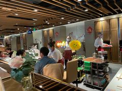 -海底捞火锅鲜切牛肉主题店(长寿路店)