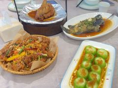 -皓景海鲜·地标美食(双月湾店)