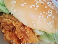 香辣鸡腿堡-肯德基(金雀山店)