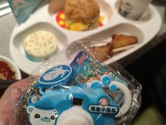 -海底捞火锅(金地广场生日主题店)