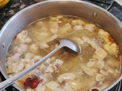 -一席地·本地鸡窝·杭帮鸡火锅(萧山银隆百货店)
